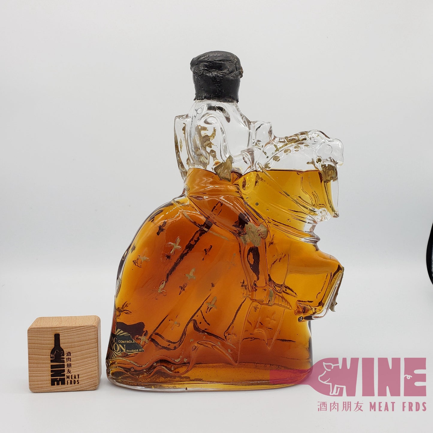 Castagnon Cavlier Armagnac 玻璃騎士造型雅文邑白蘭地(1)