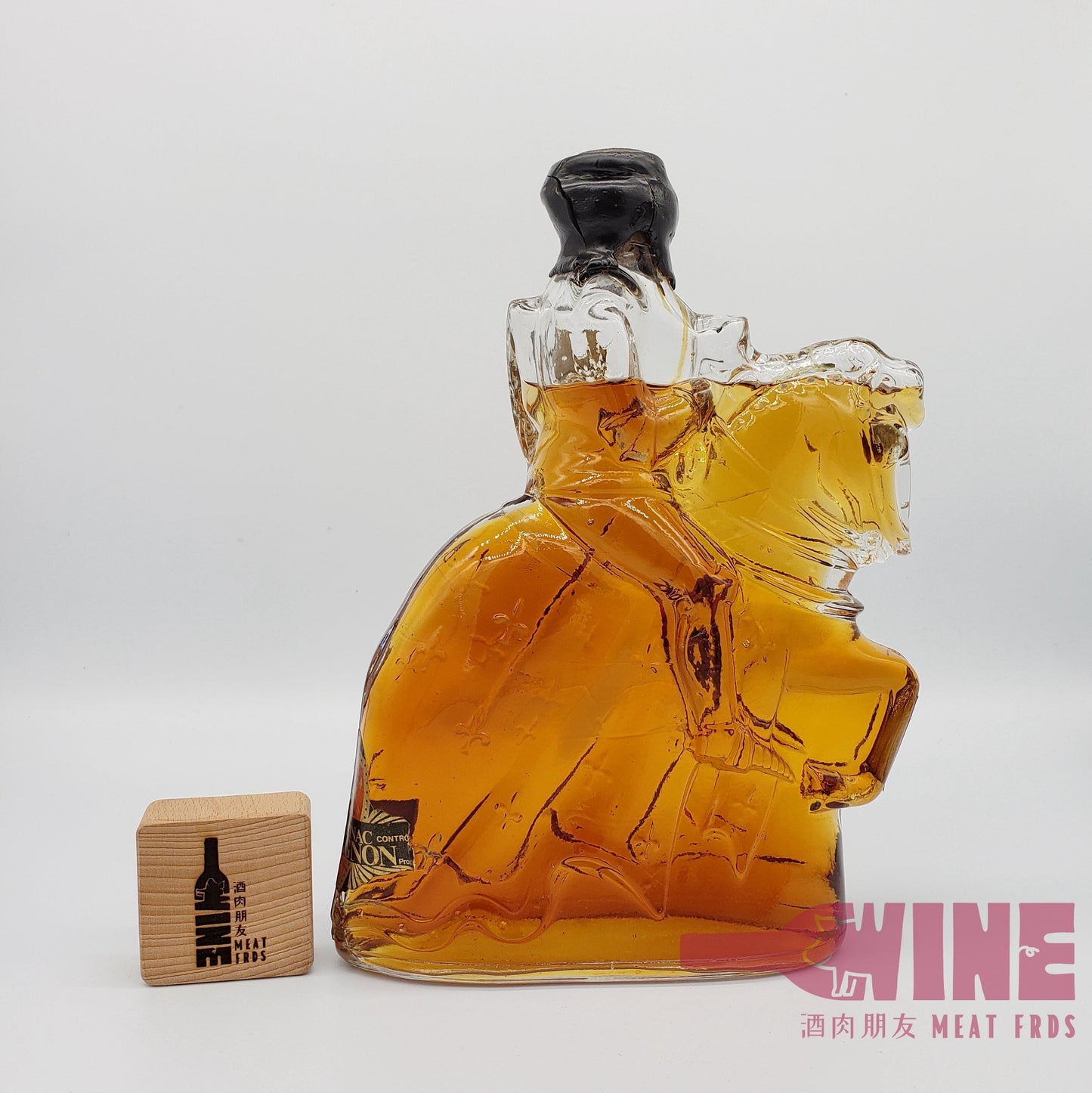 Castagnon Cavlier Armagnac 玻璃騎士造型雅文邑白蘭地(2)