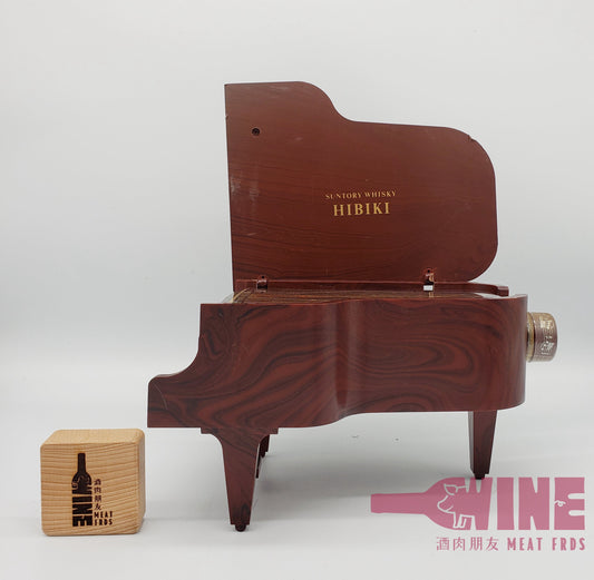 Suntory Hibiki Piano bottle [ 樂器系列]三得利 響 木鋼琴造型 威士忌