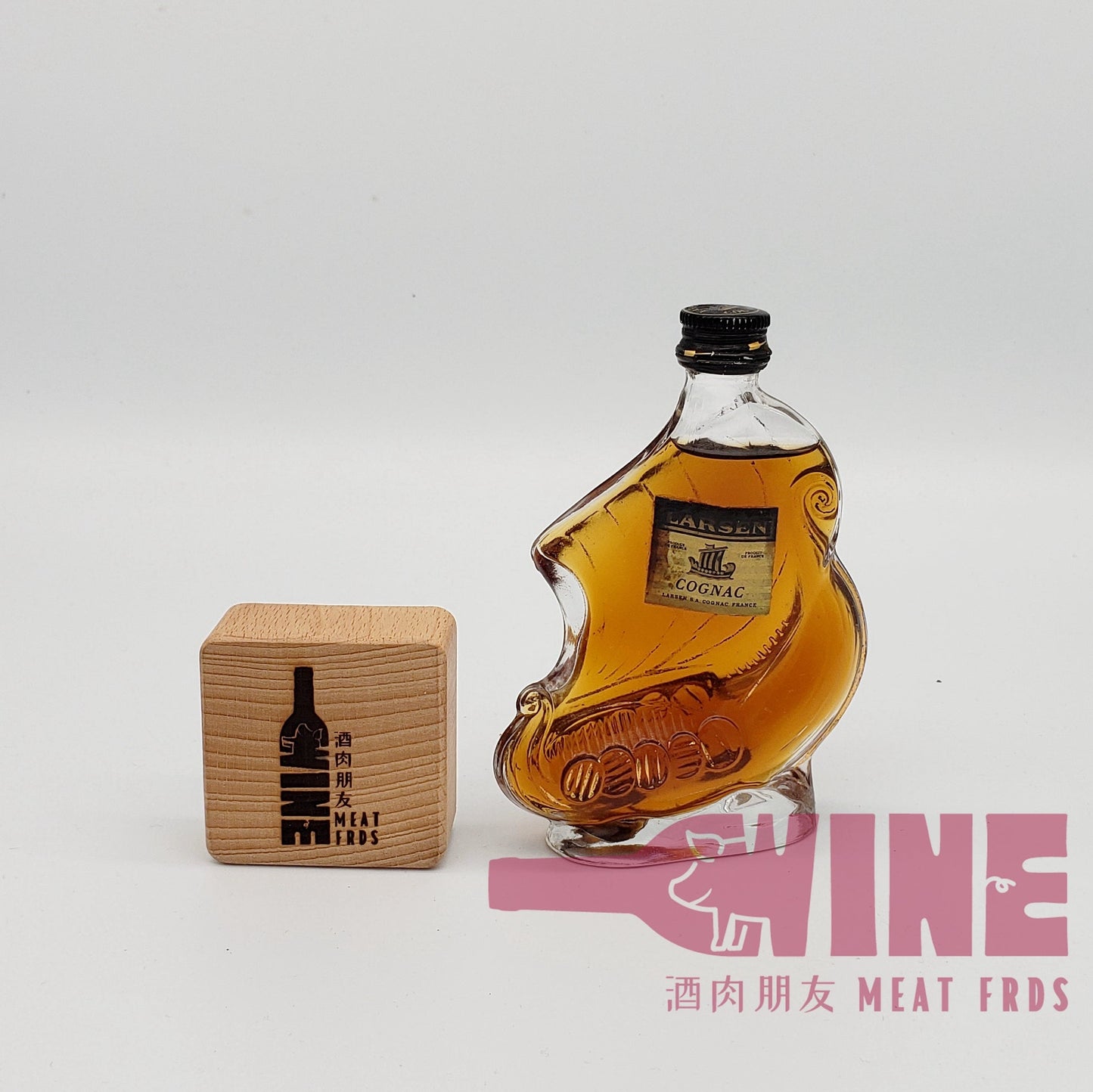 Larsen Cognac Miniature 帆船干邑白蘭地酒辦